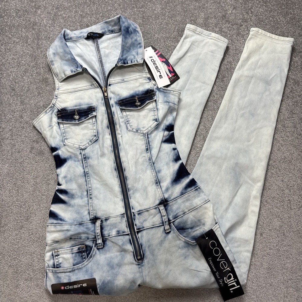 NWT Women's 5/6 Jumpsuit Denim Sleeveless Clubwear Skinny V Zip Sexy Acid Wash
